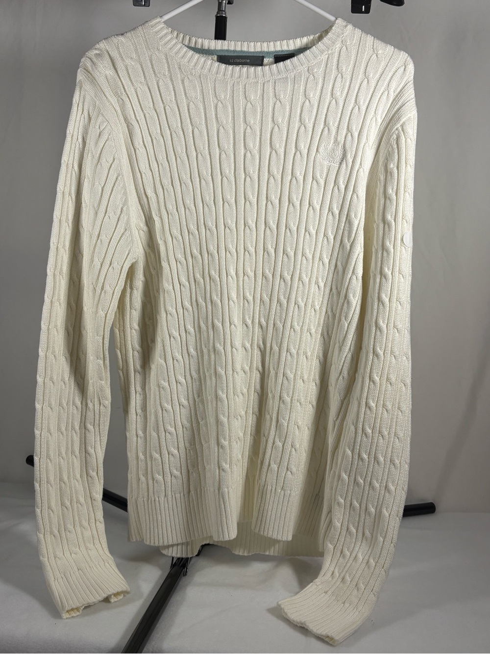 Liz Claiborne Women’s Cream Cable-Knit Crewneck Sweater